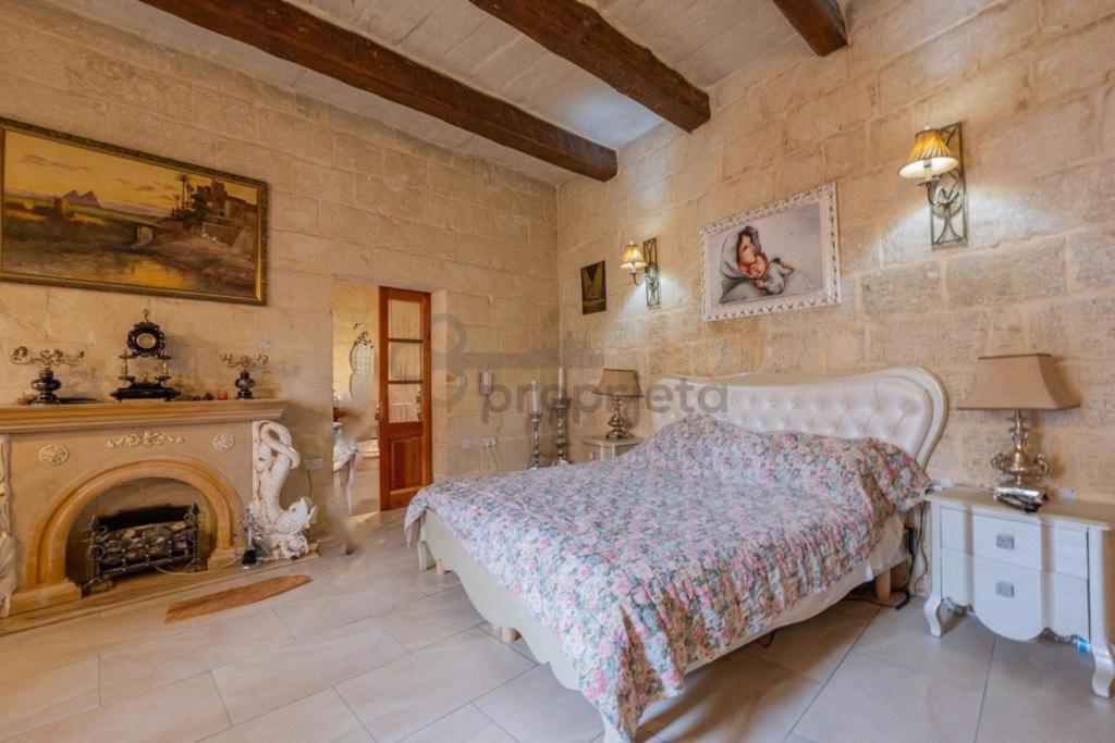 Vintage Farmhouse Qormi Eksteriør bilde