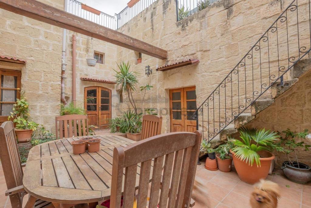 Vintage Farmhouse Qormi Eksteriør bilde